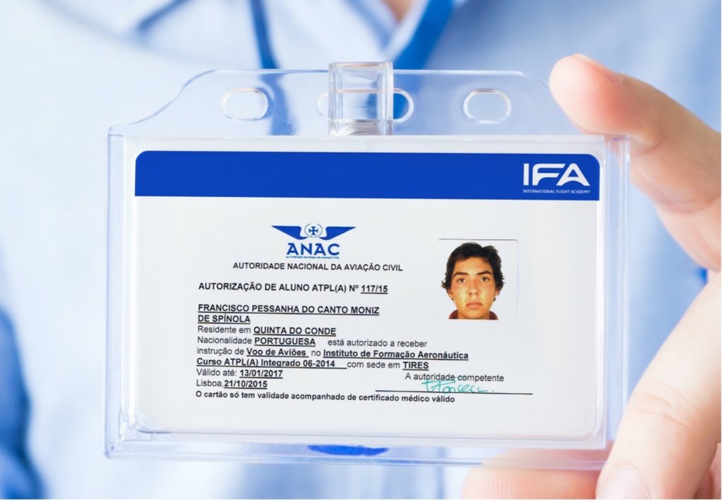 Picture 1 - A unique path from student-pilot to First-Officer, with IFA