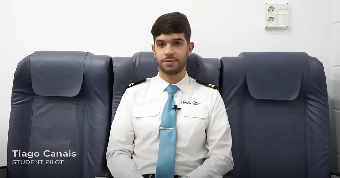 Tiago Canais - ATPL Student
