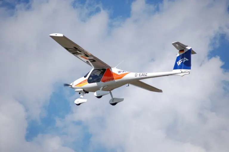 pilot license course - IFA pilot school