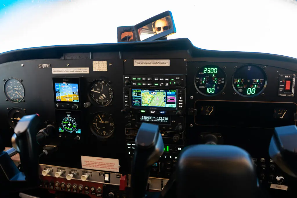 INTERIOR AVIAO - Modular ATPL(A) - Learn to fly in Portugal